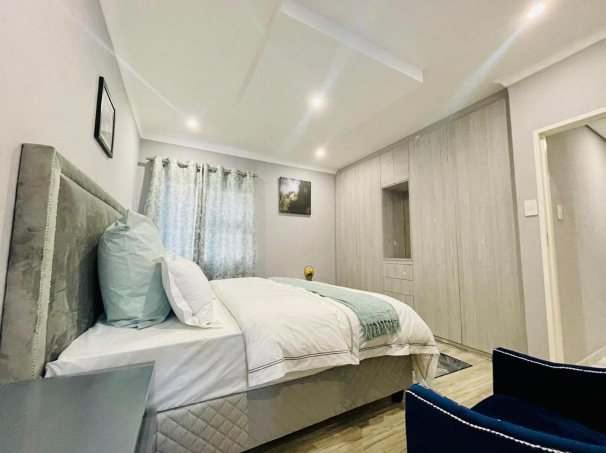 Cozier Glitz Villa Кейптаун Екстериор снимка