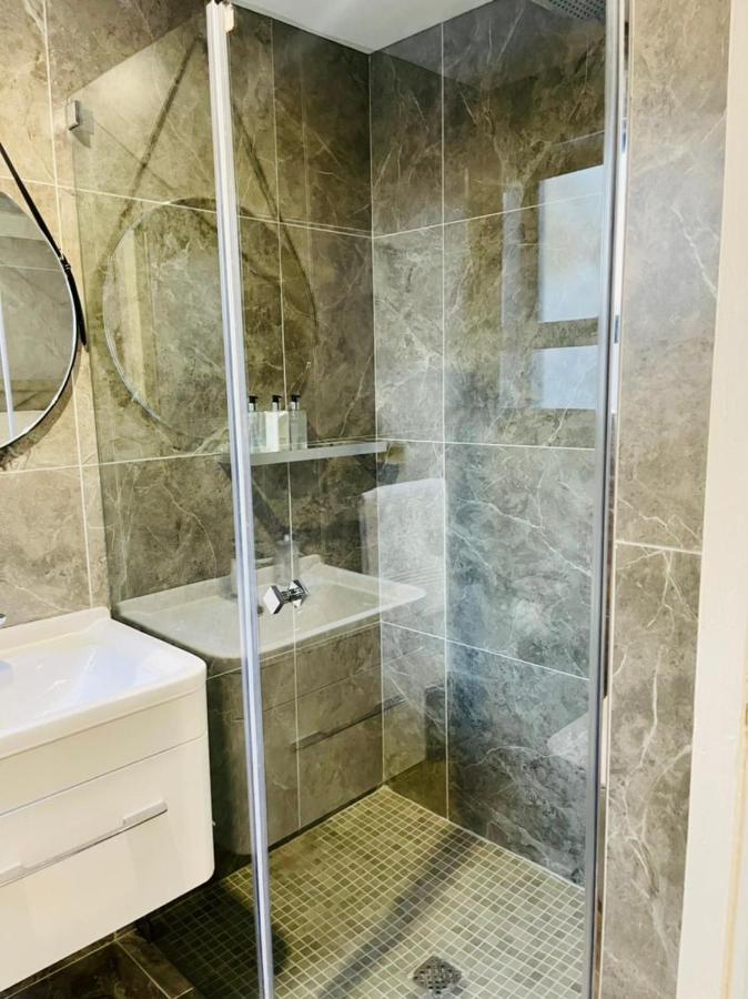 Cozier Glitz Villa Кейптаун Екстериор снимка