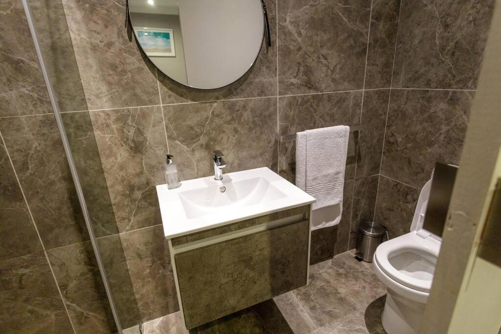 Cozier Glitz Villa Кейптаун Екстериор снимка