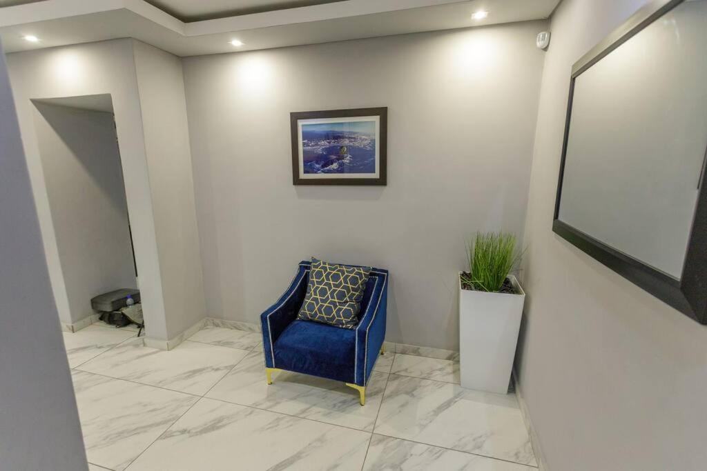 Cozier Glitz Villa Кейптаун Екстериор снимка
