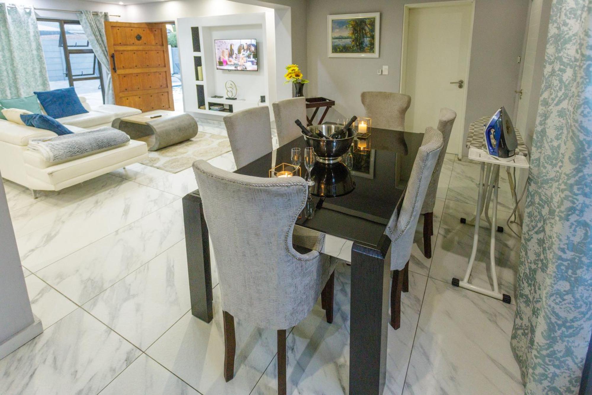 Cozier Glitz Villa Кейптаун Екстериор снимка
